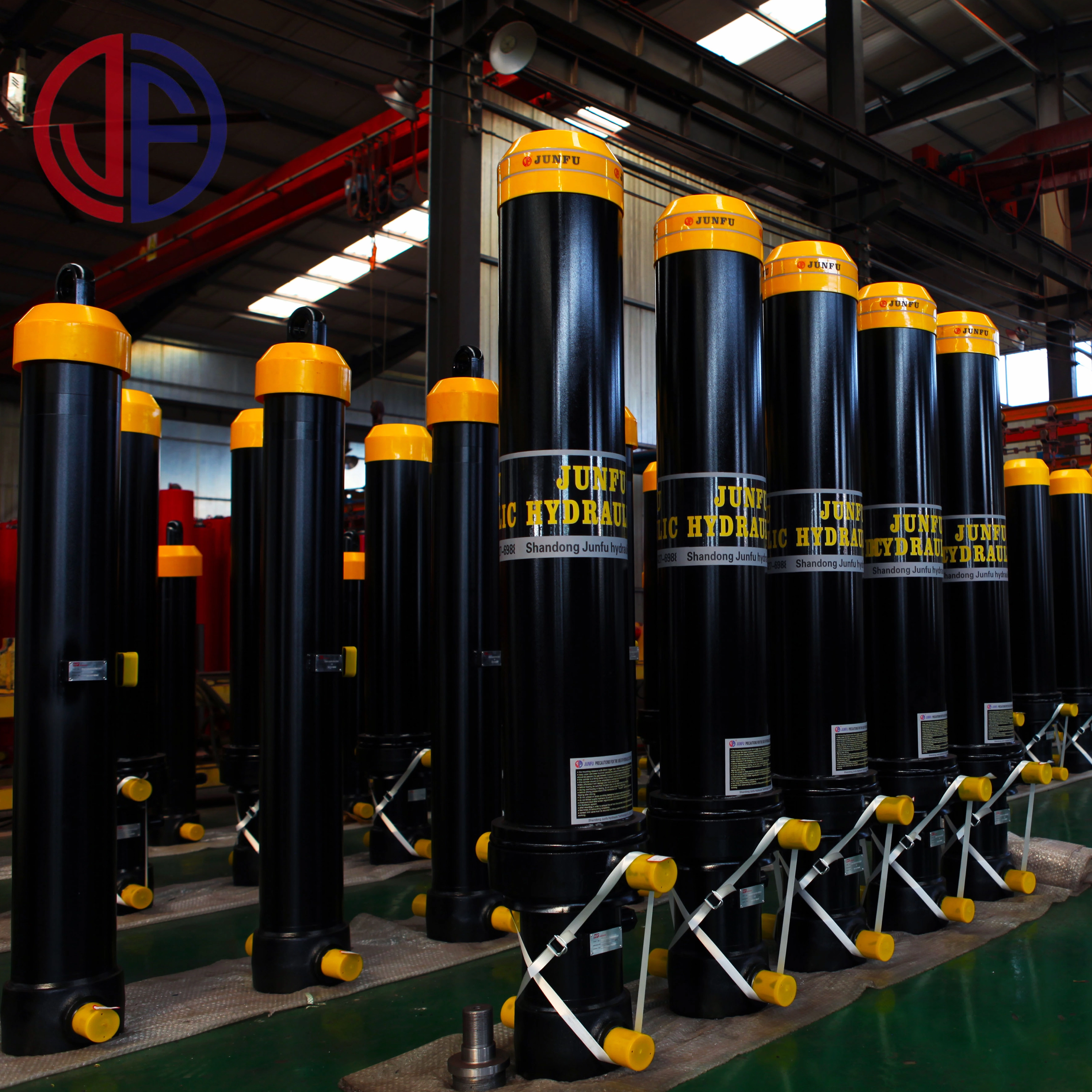 Hyva Model FC Front-end Hydraulic Cylinder for Dump Truck