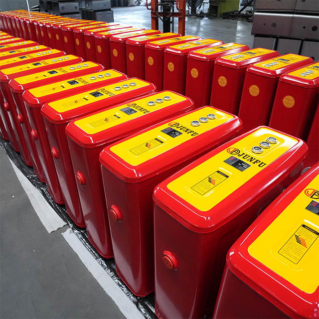 Rear Mount Hydraulic Oil Tank
