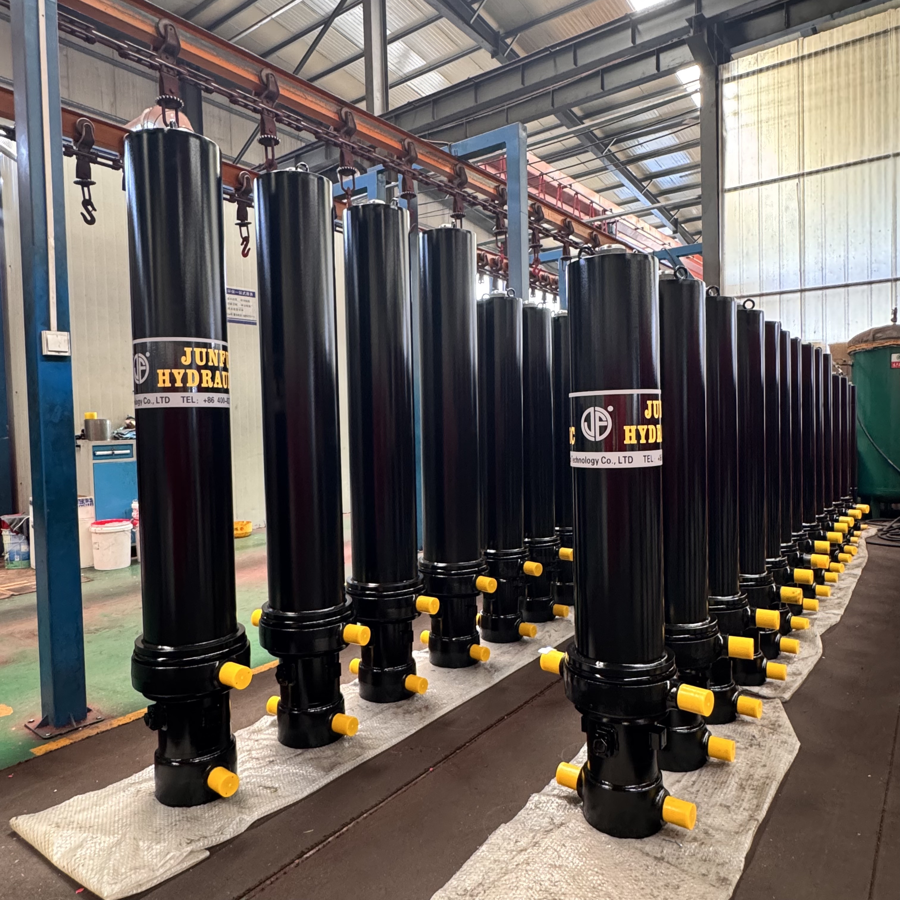 Durable, Efficient, Proven: FE-Style Hydraulic Cylinders for Dump Trucks
