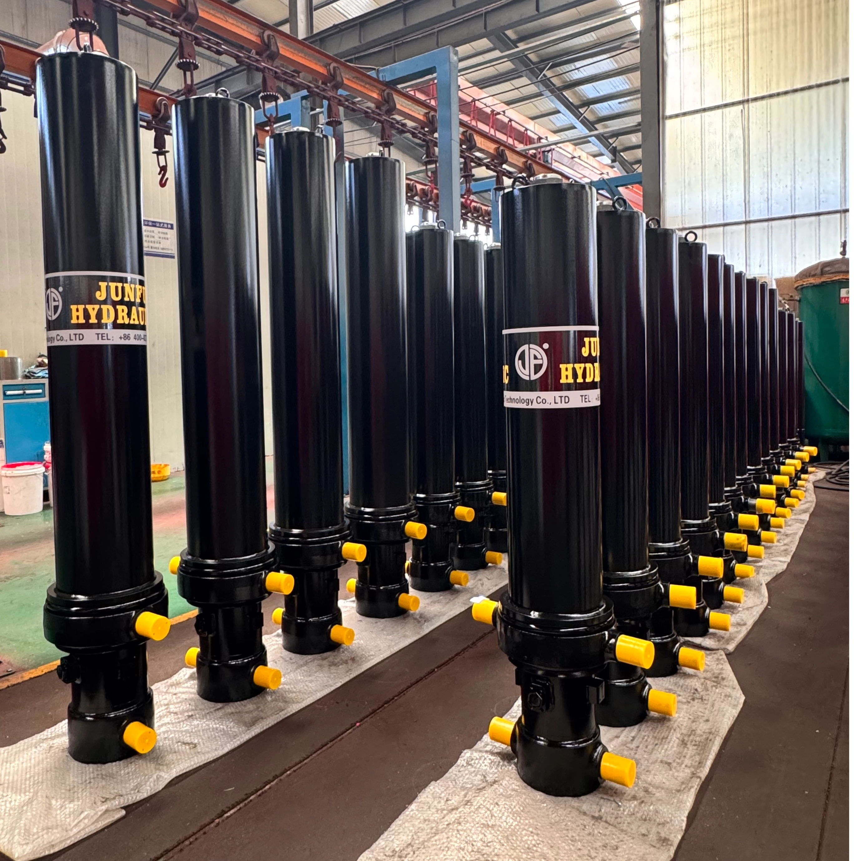 Hyva Model FC Front-end Hydraulic Cylinder for Dump Truck